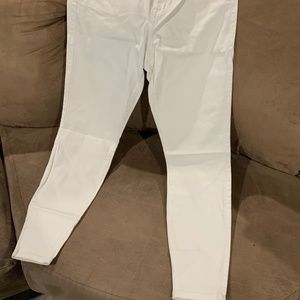 White jeggings 2